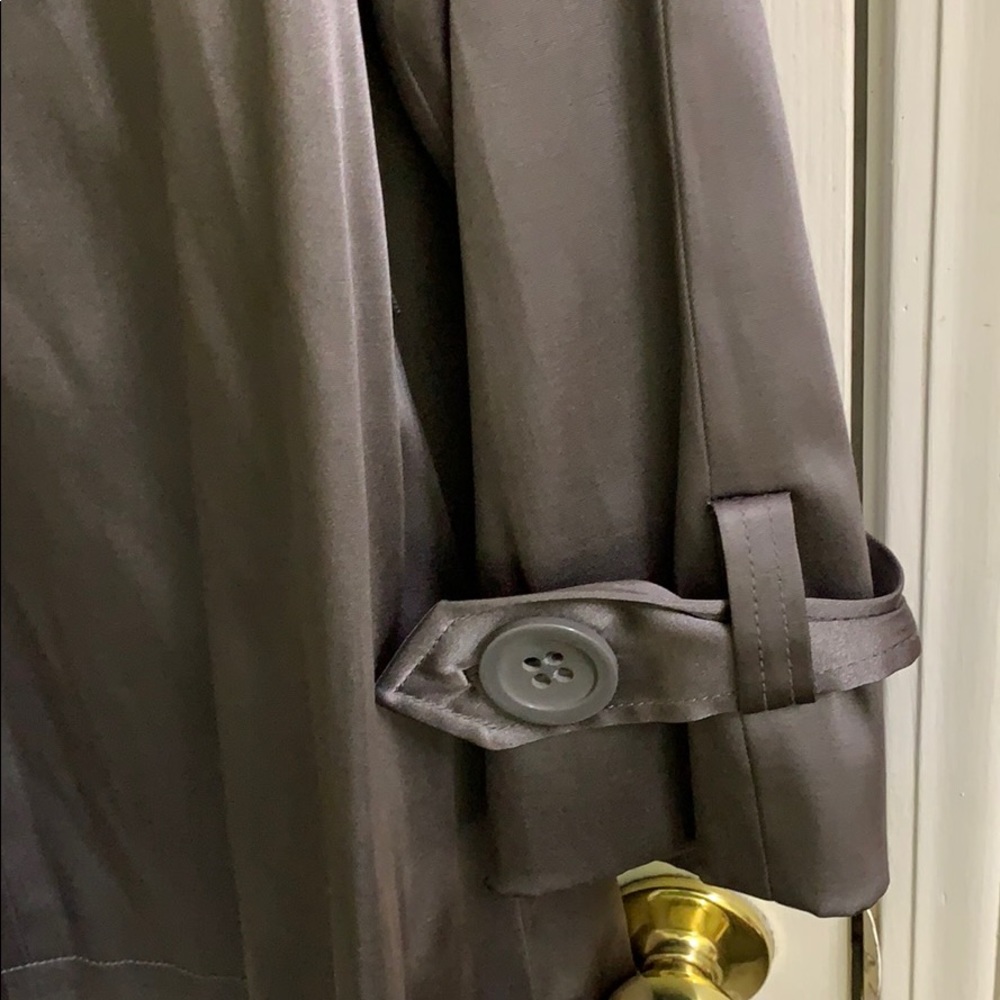 Blazer - Picture 5 of 5